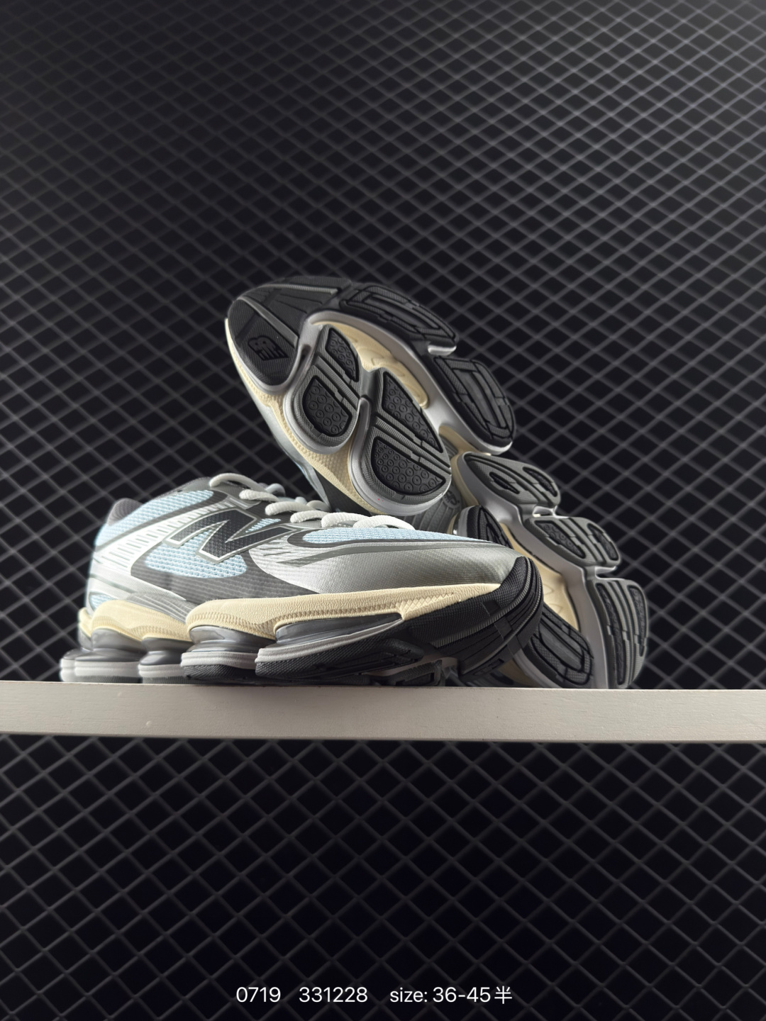 New Balance NB U2000CZA